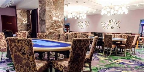 casino malta poker club